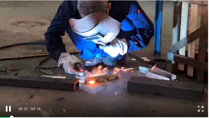 不銹鋼平焊比賽現(xiàn)場2 不銹鋼平焊比賽現(xiàn)場2